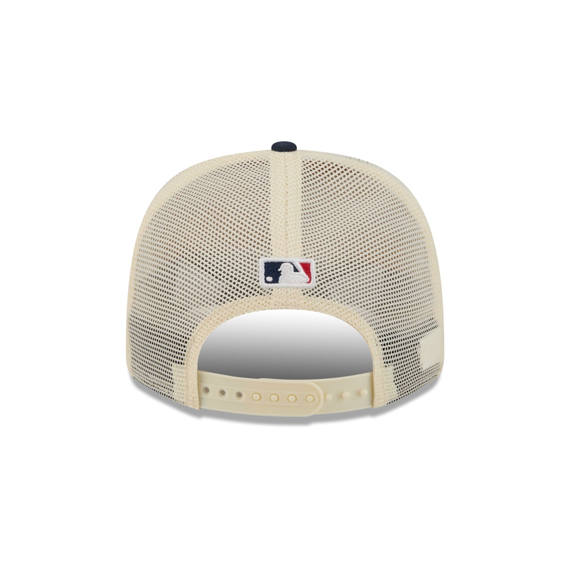 Milwaukee Brewers Independence Day 2026 9SEVENTY Trucker Hat